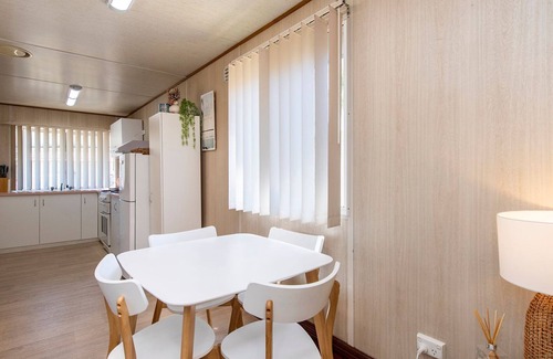 Broadwater Cabina | Getaway to Cabin 49- this charming, cute cabin located in the Geographe Holiday Park