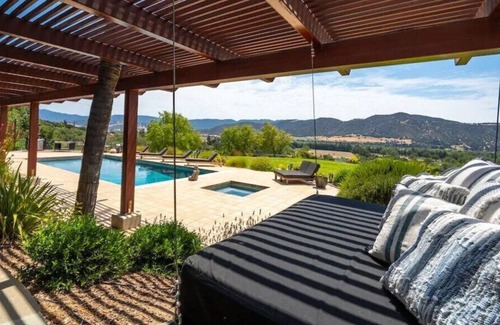 Solvang Casa | Getaway to relax and enjoy the views