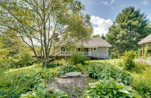 Glenville Casa | Getaway with Guest House - 6 Mi to Lake Glenville!
