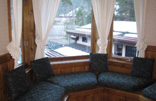 Olympic Valley Condominio | GetAways at Olympic Village Inn