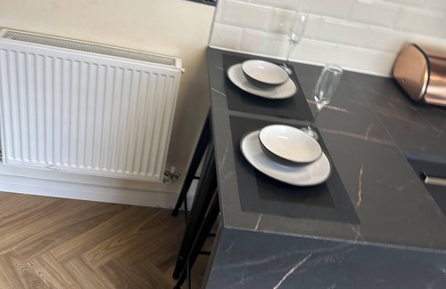Pentrebach Casa | GETHIN HOUSE3 2min to Bpw and Merthyr Tydfil.A large 3 bedroom house
