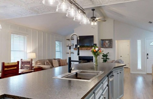 Blinn College-Bryan Campus Apartamento | Gettysburg Getaway ~ Aggieland Vacation Rentals