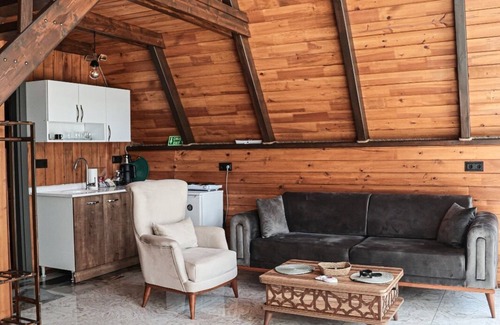Sapanca Cama Y Desayuno | Gezegen Bungalow