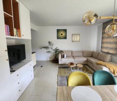 Ganshoren Apartamento | Gezellig verblijf met balkon
