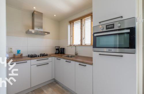 Serooskerke Casa | Gezellige vakantiewoning met een zonnig terras