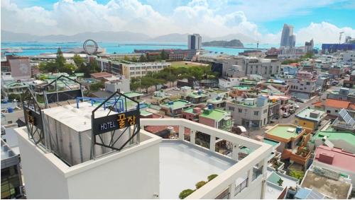Hak-dong Hotel | Gguljam Hotel