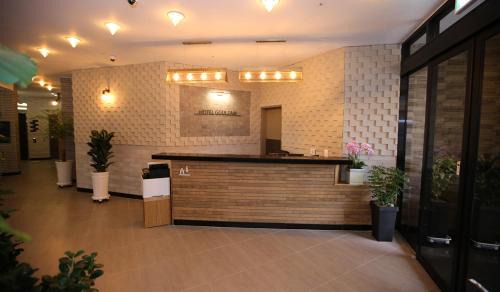 Hak-dong Hotel | Gguljam Hotel