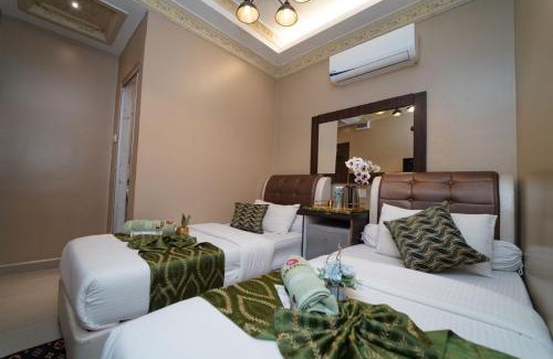 Central District Hotel | Ghazrin's Classic Hotel JB