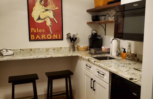 Scottsville Apartamento | Ghost Pine Studio, Scottsville 1 Bedroom Retreat