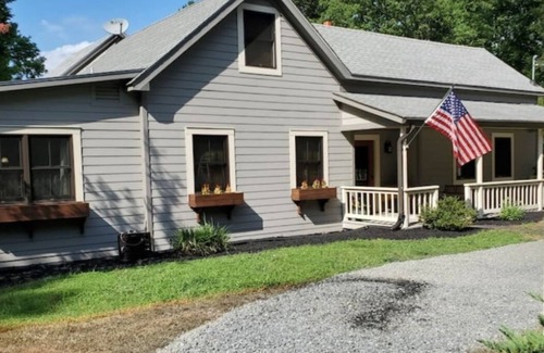 Scottsville Apartamento | Ghost Pine Studio, Scottsville 1 Bedroom Retreat