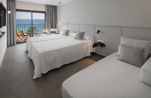 Centro de Lloret Hotel | GHT Miratge - Adults Only