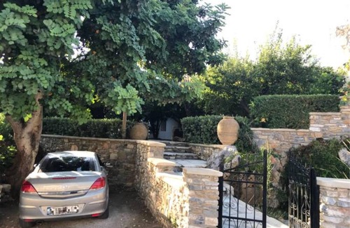 Filoti Casa | Giannakis' Filoxenia