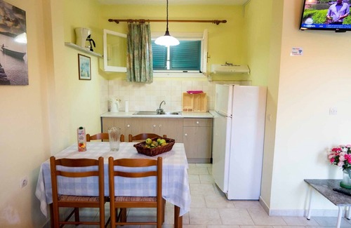Termenades Apartamento | Yiannis Apartment 3 Agios Georgios Pagoi Corfu
