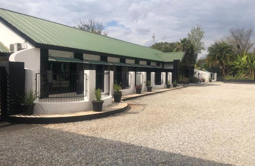 Lusaka Hotel | Gianpiero's Bed and Breakfast
