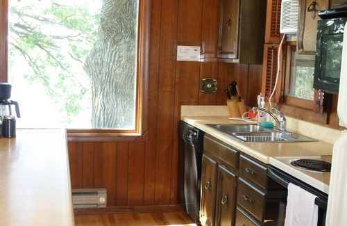 Glenwood Casa | Giant Oak Cabin - A perfect lakeside retreat