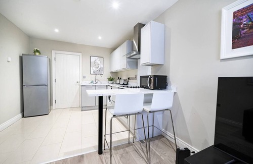 Castlereagh Apartamento | Giants Causeway - 1bd Ap (Gold Short Term Stays)