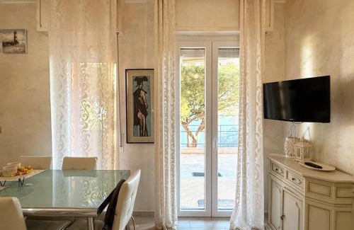 Bergeggi Apartamento | Giardino, Piscina e Posto Auto - Relax con Vista Mare