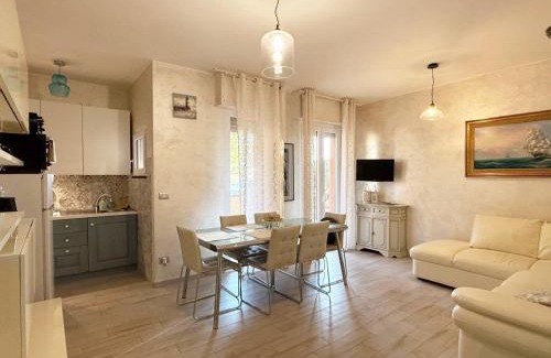 Bergeggi Apartamento | Giardino, Piscina e Posto Auto - Relax con Vista Mare