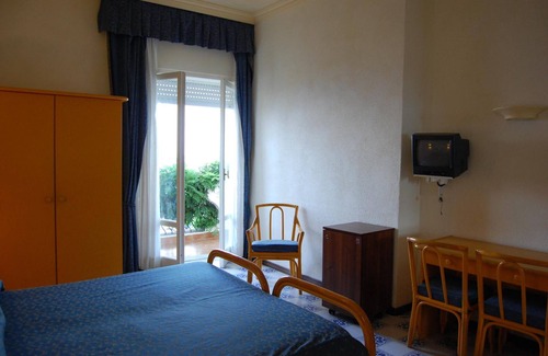 Lipari Historic Centre Hotel | Giardino sul Mare