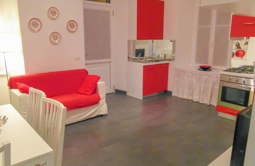 Consiglio di Rumo Apartamento | GiardinoLago Rosso Holiday flat on the lake with pool