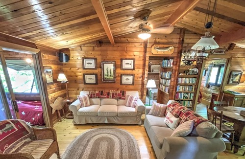 Rideau Lakes Casa | Gibson Island- Newboro Lake