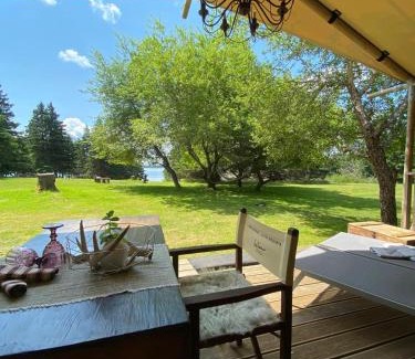 Mahone Bay Otro | GIFFORD Island Getaway - Just You and Nature