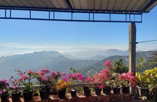 Aizawl Casa | Giftland Homestay
