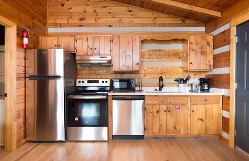 Gatlinburg - Pigeon Forge Cabina | Gigantic Views GSMNP/3.6 Miles 2 DwTn Gatlinburg