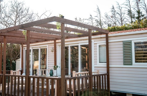 Lamotte-du-Rhone Cabaña | Gigondas-Gîte-Baño con ducha-Vista al Jardín