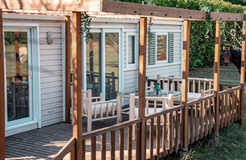 Lamotte-du-Rhone Cabaña | Gigondas-Gîte-Baño con ducha-Vista al Jardín