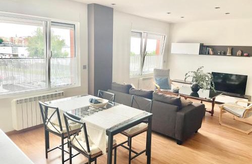Centro de la ciudad de Gijón Apartamento | Gijón Playa San Lorenzo Parking incluido