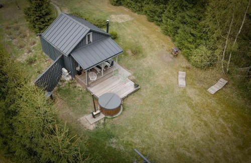 Renavas Chalet De Esquí | Gilė -'Virš Ąžuolų' - Forest SPA - Horses - Lake - Chalet