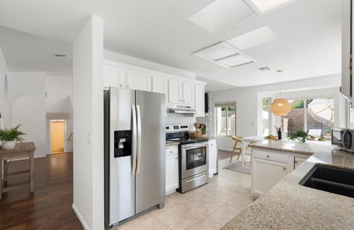 Spring Meadows Casa | Gilbert Getaway - pool+games+pool table
