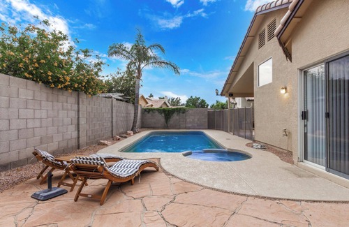 Gilbert Casa | Gilbert Modern Luxury - Private Pool Oasis