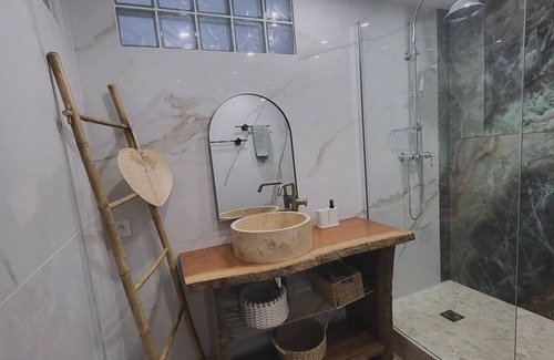 La Courneuve Apartamento | Gilmore Home - Next to Paris city center