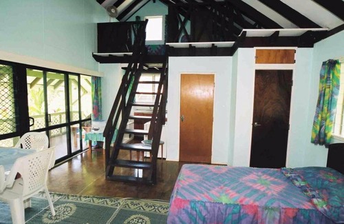 Aitutaki Hotel | Gina's Garden Lodges