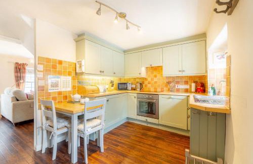 Hawkshead Casa | Gingerbread Cottage