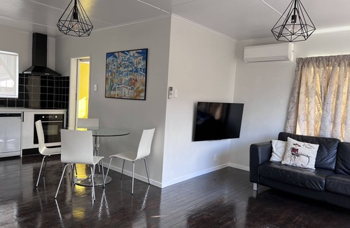 Rotorua Casa | Ginkgo & Walnut