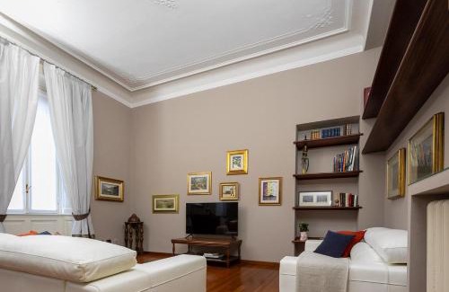 Washington Apartamento | Giovio 11 - Eccellente - Spazioso - Centrale