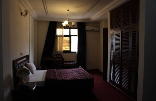 Yaounde Hotel | Girafe Hôtel