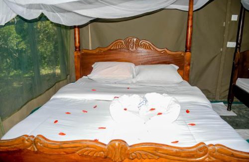 Maasai Mara Hotel | Giraffe Hills Mara Camp