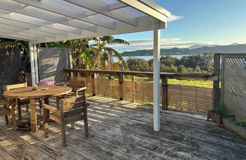 Whirinaki Cabaña | Giraffe Rest Hokianga Harbourside Rawene