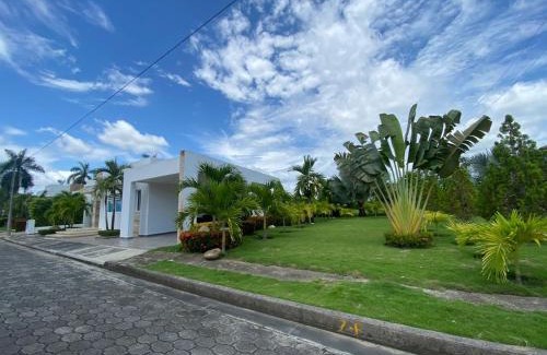 Flandes Casa | GIRARDOT Casa - Piscina Privada Campestre