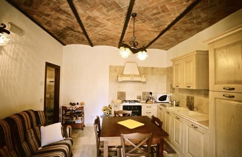 Foiano della Chiana Apartamento | Girasole-Apartamento-Confortable-Baño Privado-Vista al Jardín