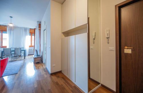 Parma City Centre Apartamento | Girolamo8