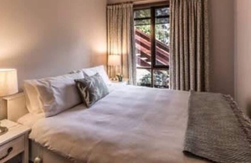 Limonite Otro | Gisborne B&B Country Escape with Gardens