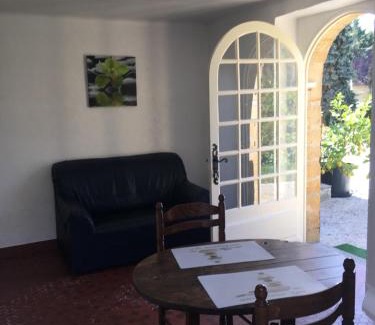 Sarlat-la-Caneda Apartamento | Gite à Sarlat avec piscine