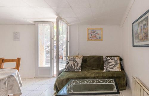 Saint-Sauveur-de-Cruzieres Casa | Gite 2 - Gite Les Oliviers