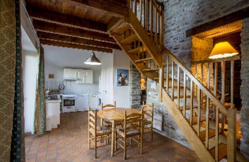 Cassaniouze Casa | Gite 3 Personnes Avec Piscine " Chez Marie"