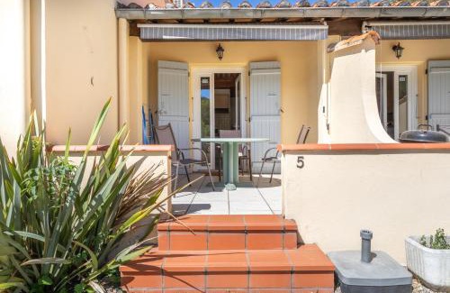 Reynes Casa | Gite 5 entre 2 et 4 personne